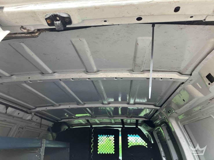 2008-ford-cargo-image-23