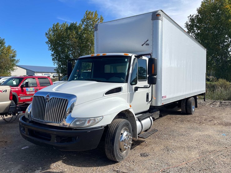 #1796-•-2012-navistar/international-box-truck-with-morgan-box-(has-wisconsin-title)-image-1