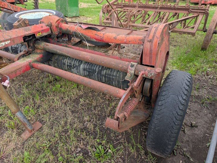#4072-•-international-2a-hay-crimper-image-11