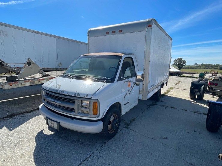1999-chevrolet-3500-image-1