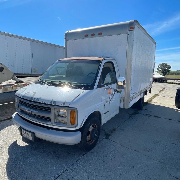 1999 CHEVROLET 3500