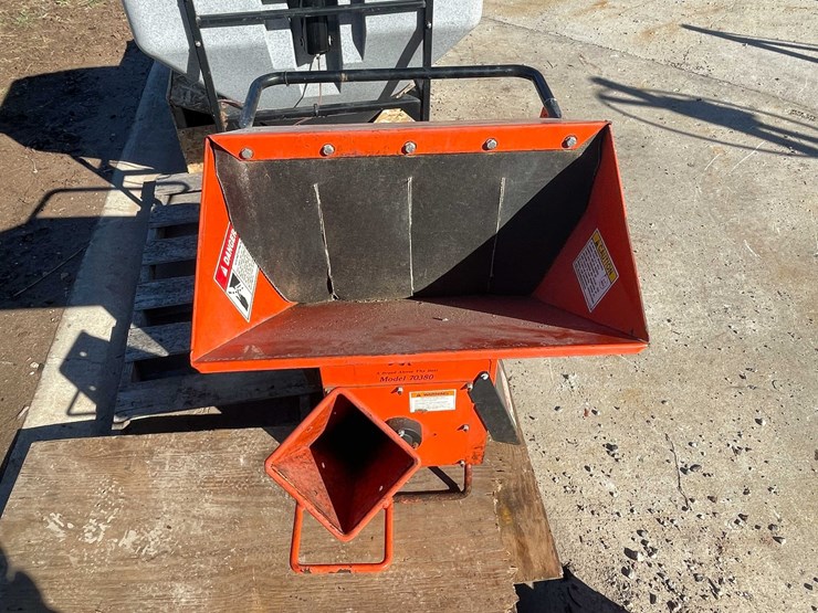 #1821-•-crary-bear-cat-compact-wood-chipper-image-8