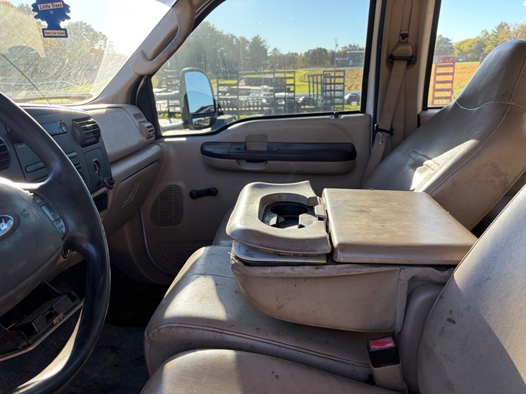 2006-ford-f350-image-10