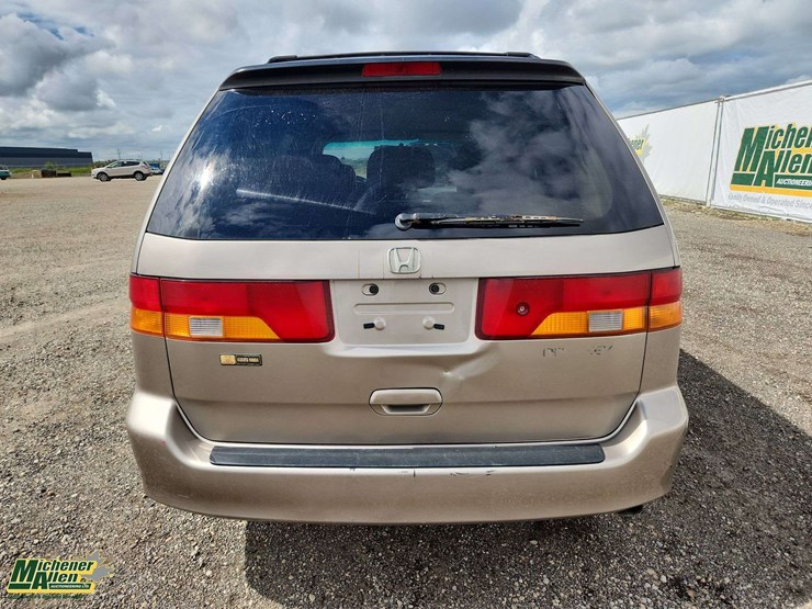 2004-honda-odyssey-image-6