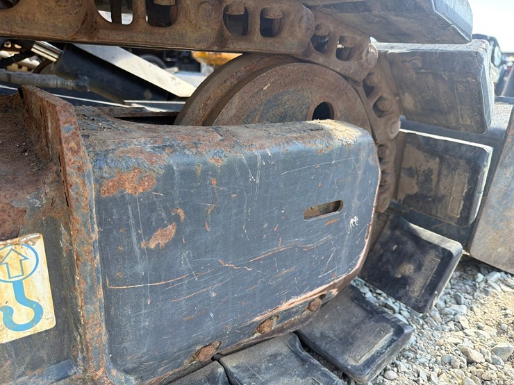 deere-85g-image-77