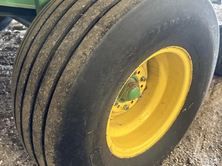 john-deere-567-image-22