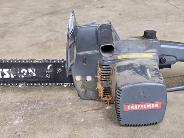 2-chain-saws-image-8