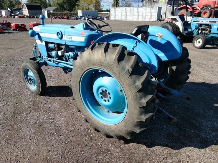 ford-3000-image-7