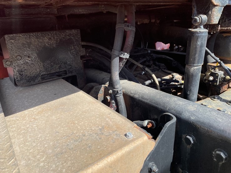 2016-western-star-4900sb-image-21