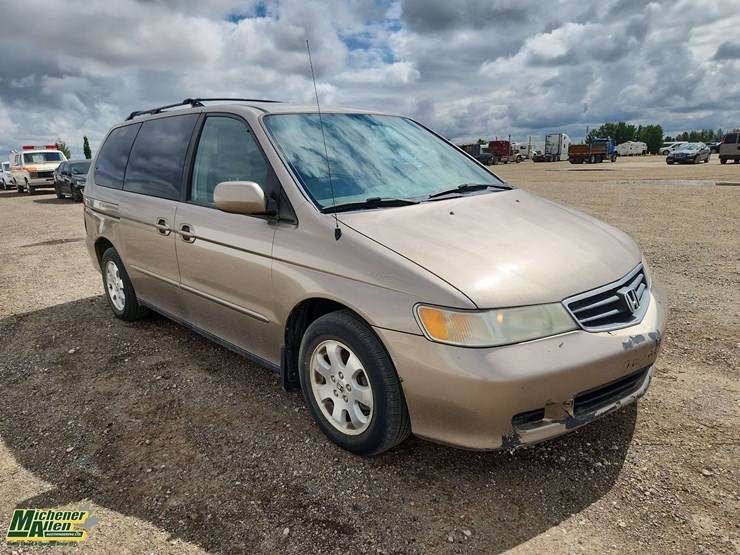 2004-honda-odyssey-image-2