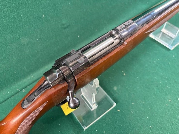 ruger-m77-25-06-rem-rifle-image-6