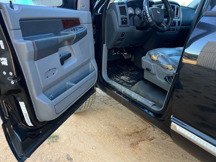2008-dodge-ram-1500-image-10