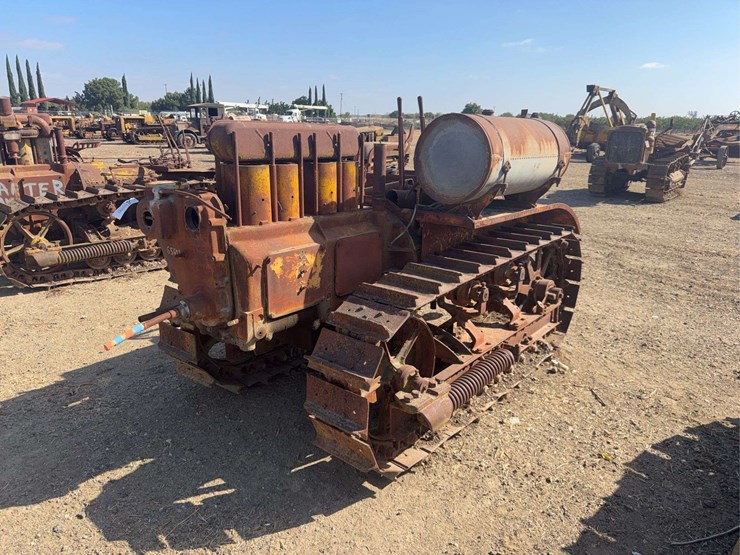 caterpillar-thirty-image-1