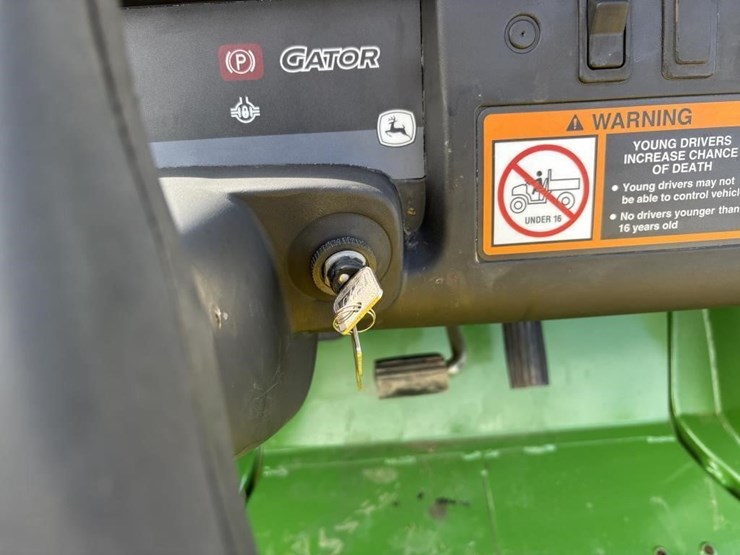 john-deere-gator-ts-image-14
