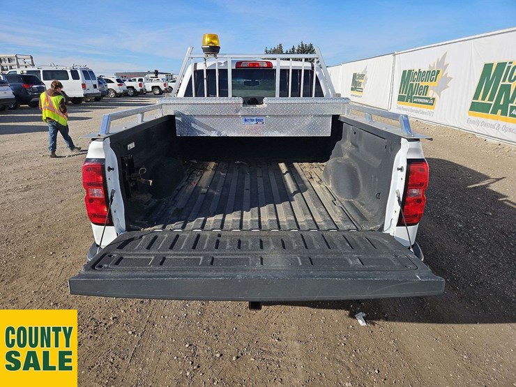 2014-chevrolet-silverado-1500-image-11