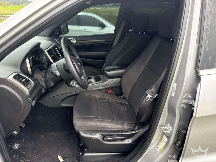 2019-jeep-grand-cherokee-image-12