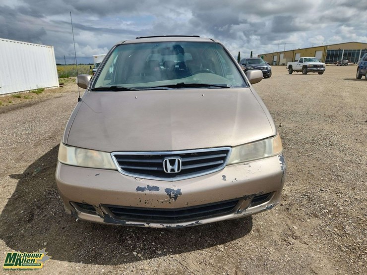 2004-honda-odyssey-image-8