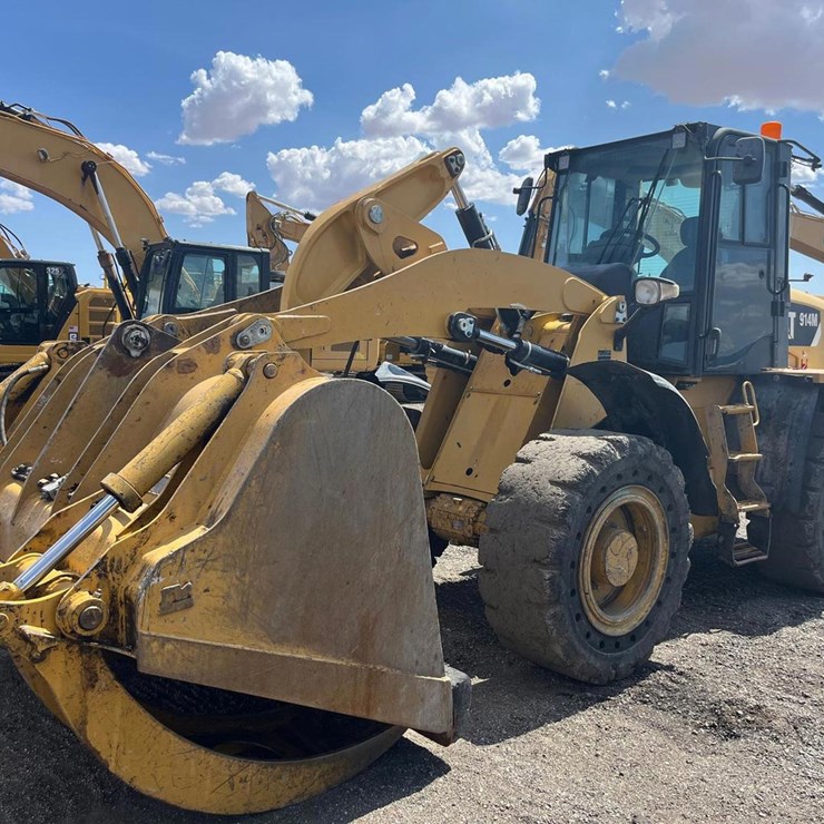 CATERPILLAR 914M