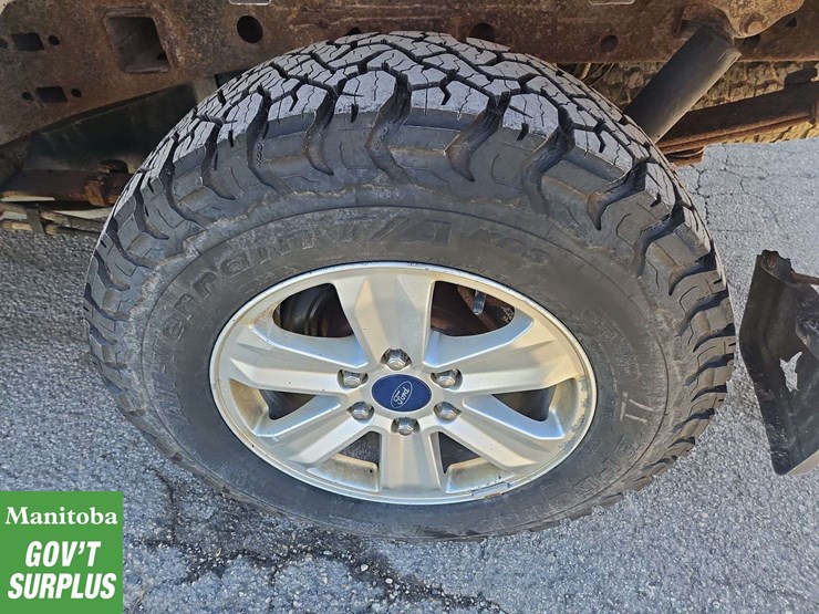 2016-ford-f150-image-14