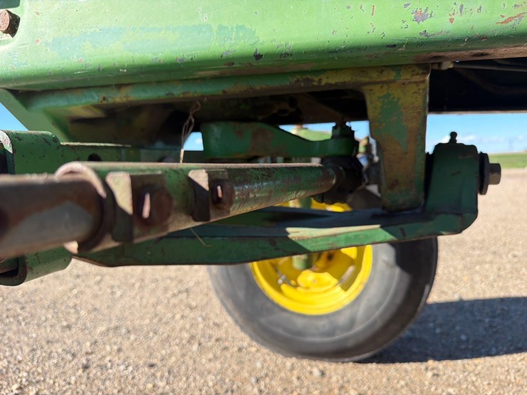 john-deere-4430-image-11