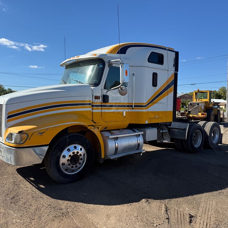 2002 INTERNATIONAL 9400i