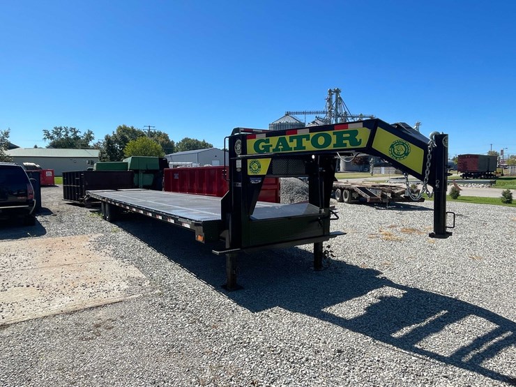 #640-•-2023-gator-gooseneck-trailer-(has-wi-prior-salvage-title)-(seymour,-wi)-image-3