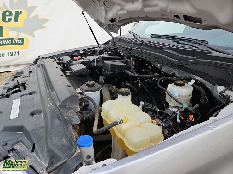 2022-ford-f250-image-29