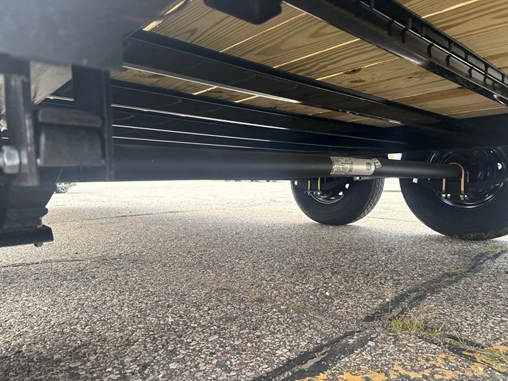 #3639-•-2027-unused-big-tex-22'-equipment-trailer-image-19