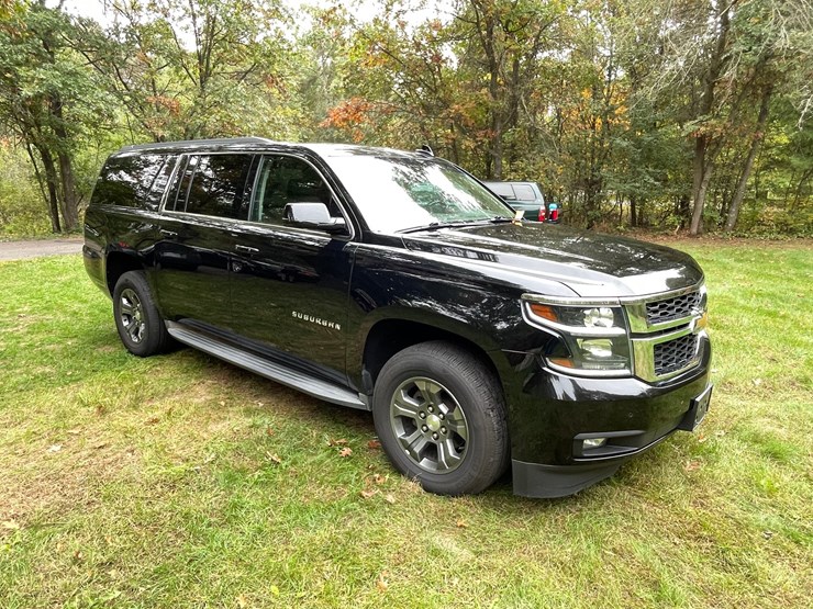 2015-chevrolet-1500-image-3