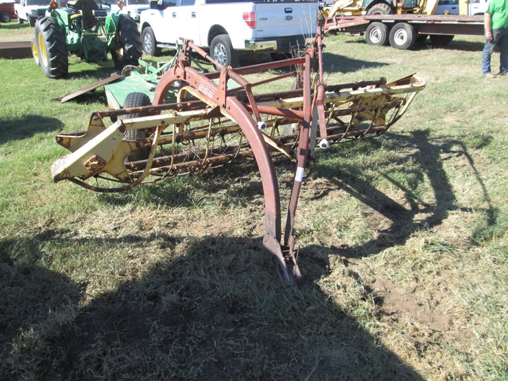 new-holland-256-image-2