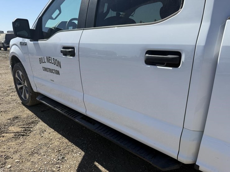 2020-ford-f150-image-16