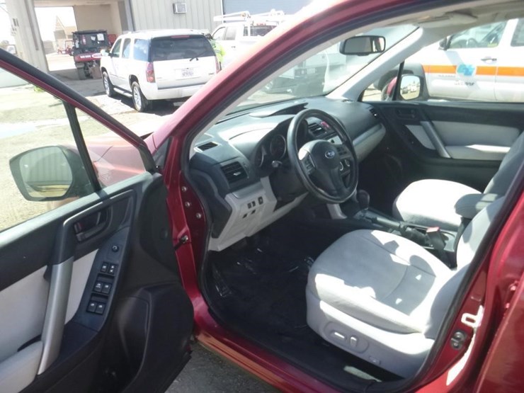 2014-subaru-forester-image-5