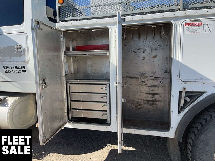 2011-international-workstar-7400-image-27
