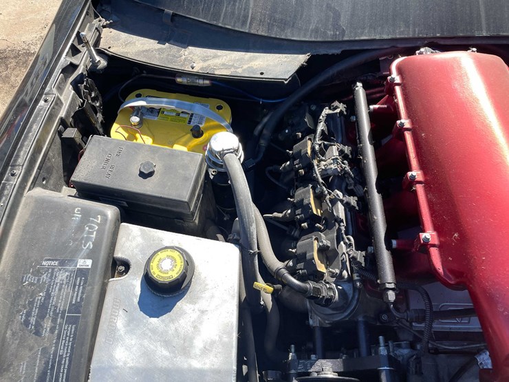 #1789-•-2001-chevy-corvette-(has-wi-title)-image-12