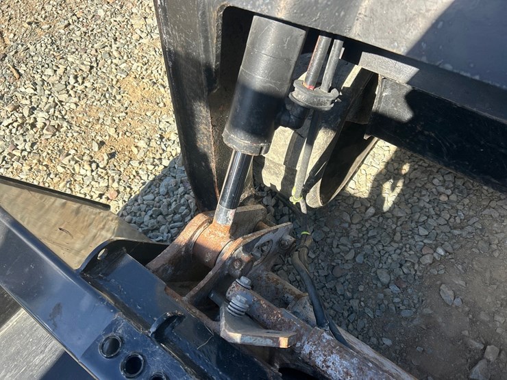 takeuchi-tl8-image-12