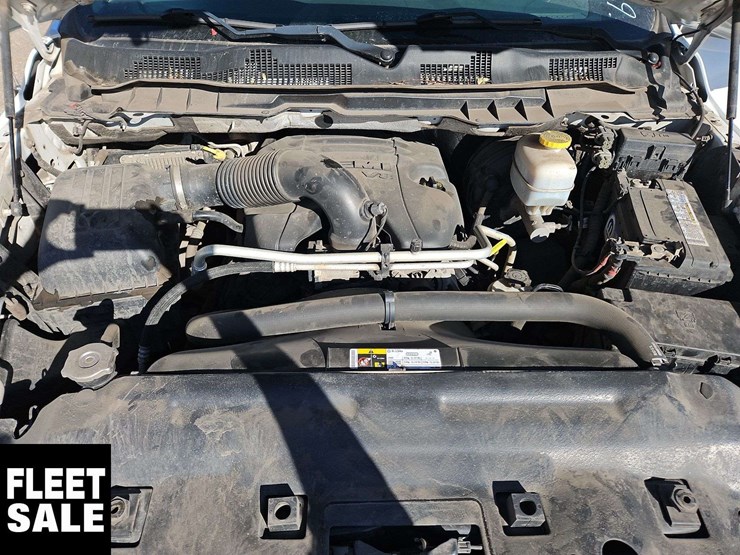 2018-dodge-2500-image-33