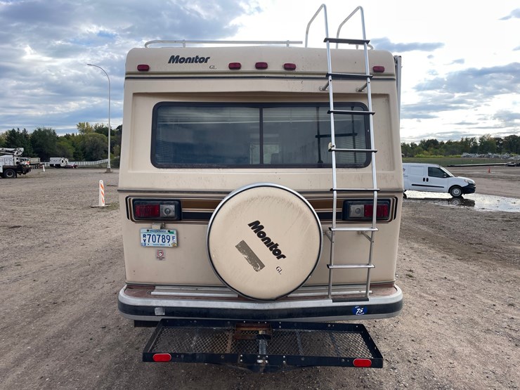 #123-•-1986-monitor-gl-holiday-rambler-rv-(has-mn-title)-(princeton,-mn)-image-4