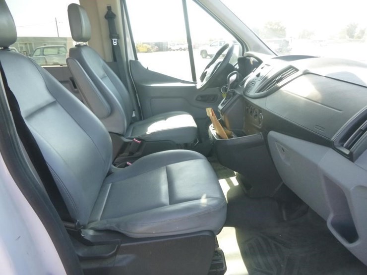 2018-ford-transit-image-15