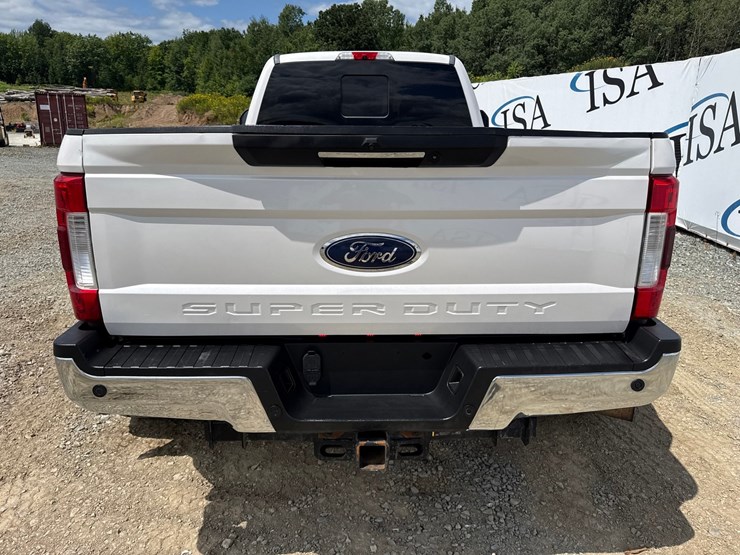 2017-ford-f350-image-4