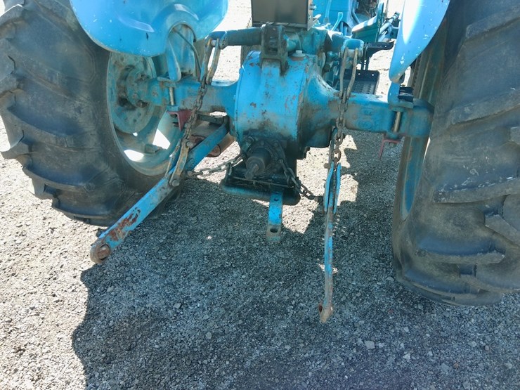 ford-3000-image-15