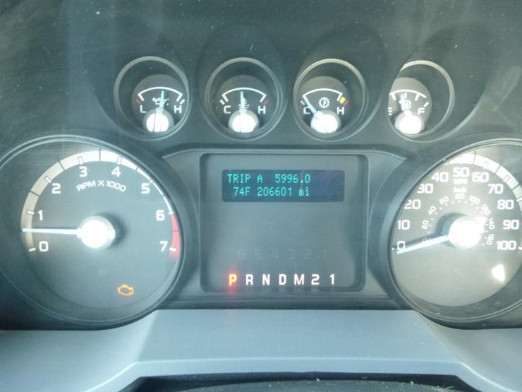 2015-ford-f250-image-30