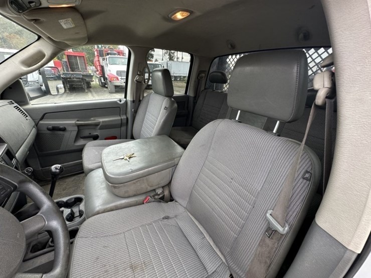2008-dodge-ram-4500-image-23