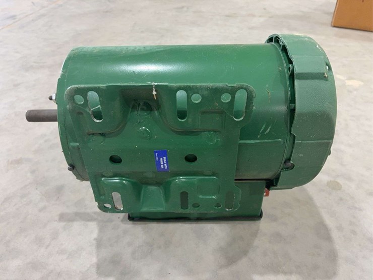 *new*-dayton-electric-motor-1tmy6-farm-duty-1.5,-single-phase-image-5