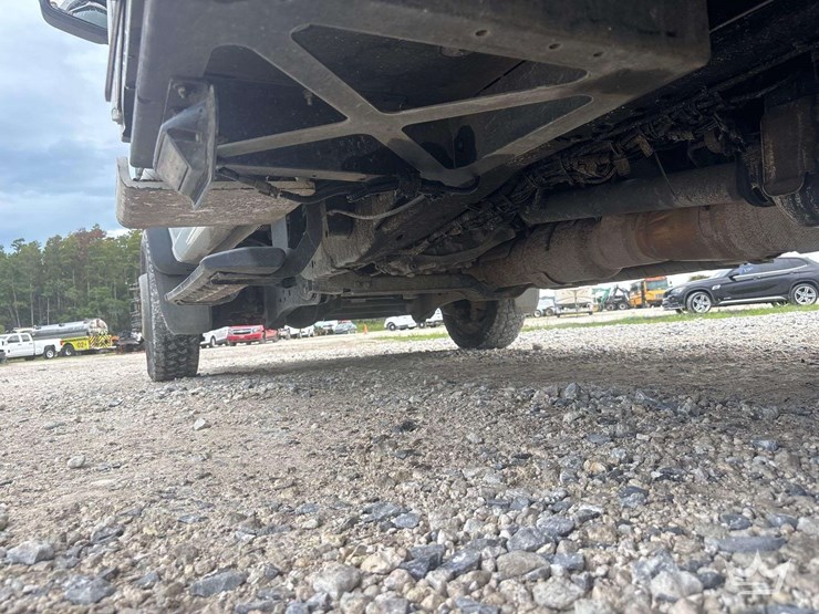 2019-ford-f550-image-46