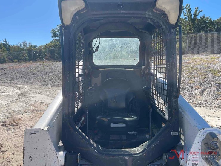 2017-bobcat-t630-image-16