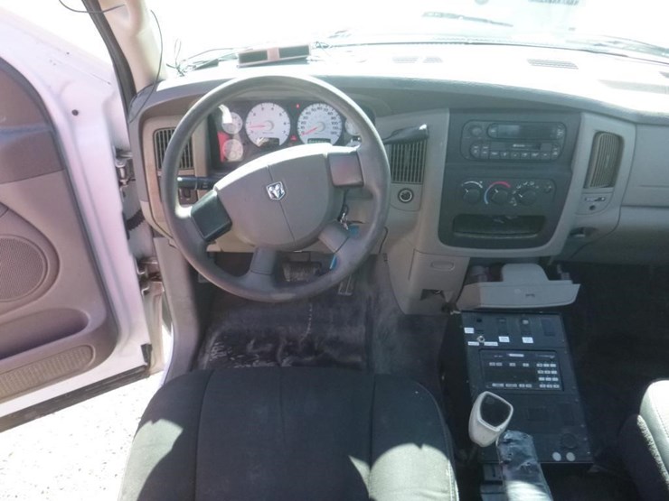 2005-dodge-ram-2500-image-8