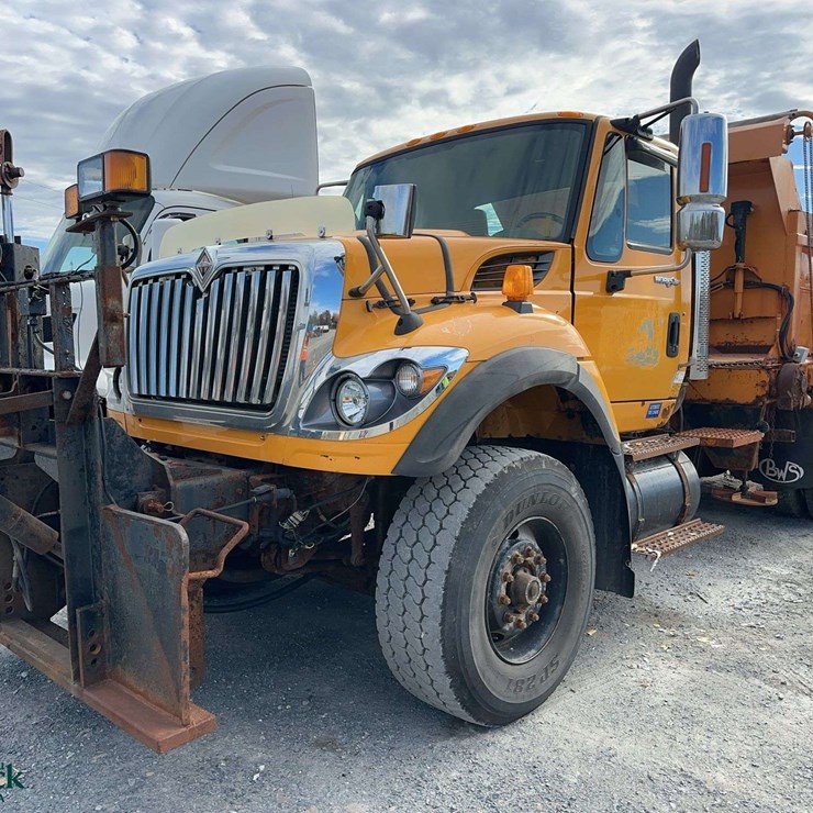 2009 INTERNATIONAL 7600