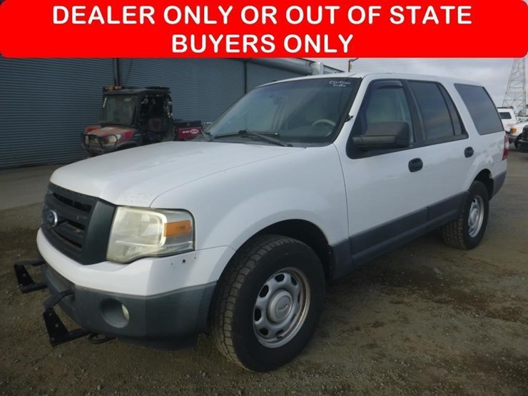 2011-ford-expedition-image-1