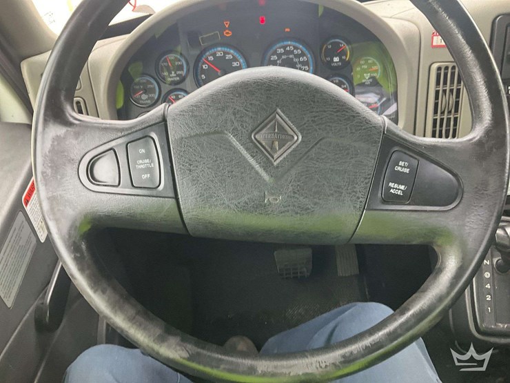 2015-international-durastar-4300-image-14