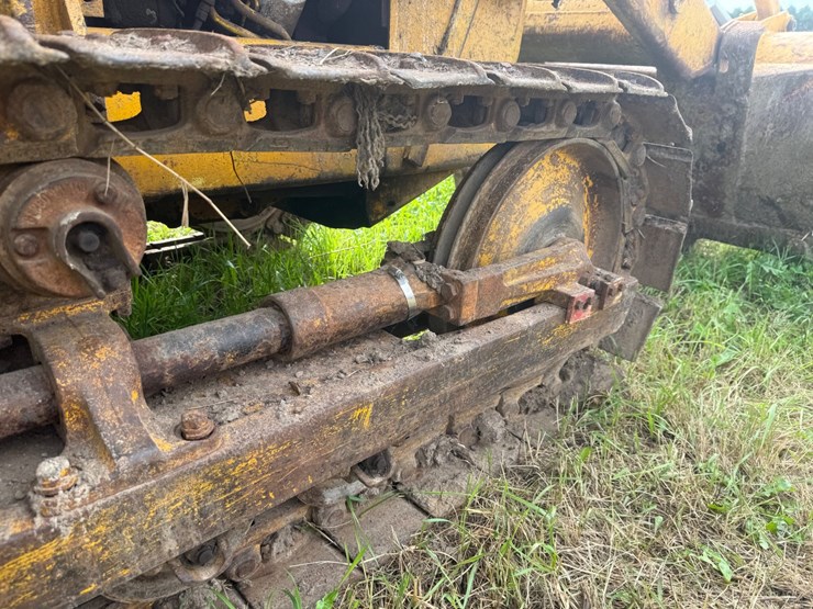 john-deere-350-image-32